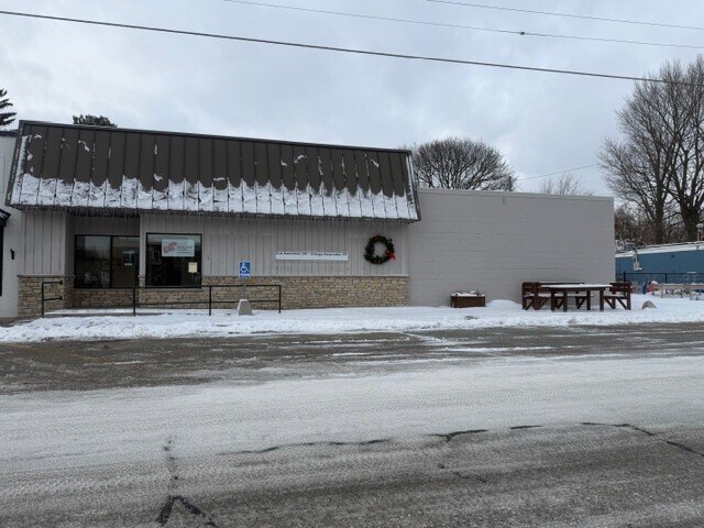 Primary Photo Of 71 S Front St, Grant Office For Sale