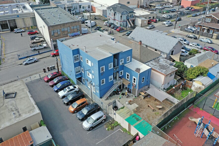 More Photos Of 3314 Farnam St, Oakland Apartments For Sale