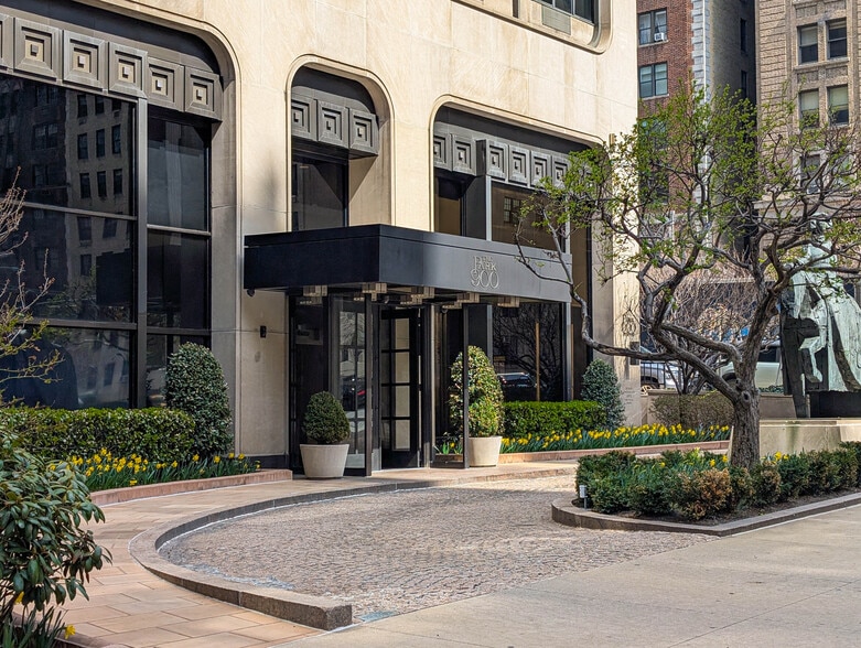 More Photos Of 900 Park Ave, New York Apartments For Sale