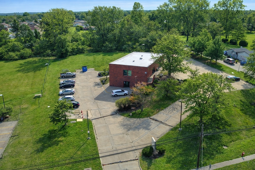 More Photos Of 1839 Pearl Rd, Brunswick Medical For Sale