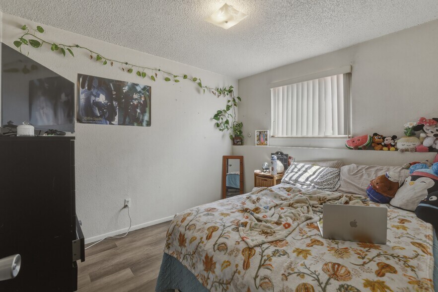 More Photos Of 1447 Nokomis Dr, Colorado Springs Apartments For Sale