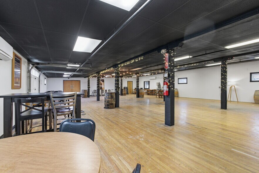 More Photos Of 2 Chapel St, Honesdale Flex For Lease