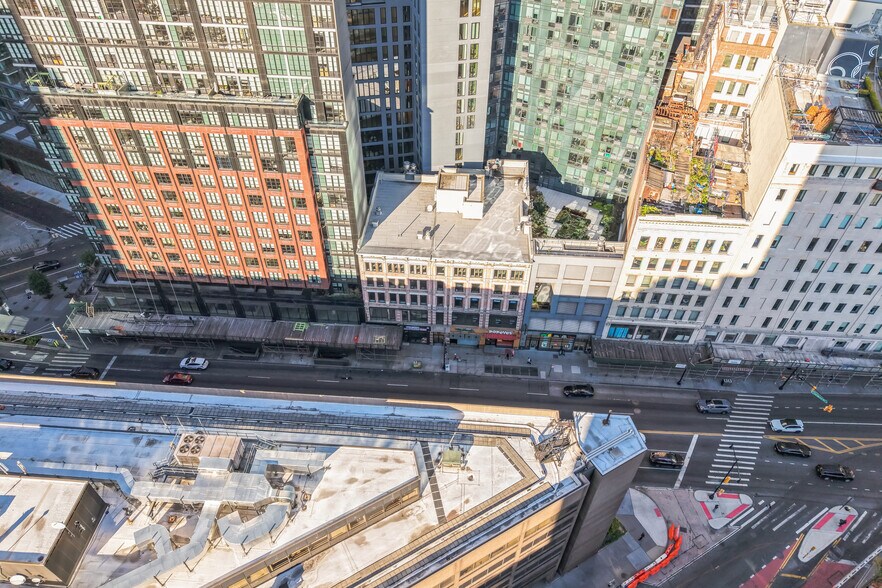 More Photos Of 21 Flatbush Ave, Brooklyn Office For Lease