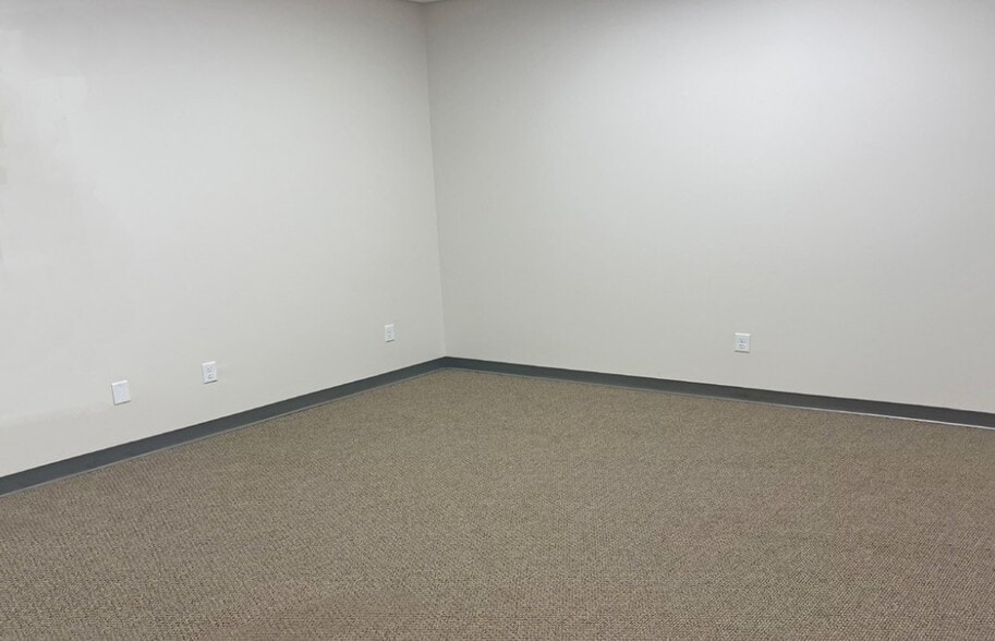 More Photos Of 1280 Rebel Rd, Cordova Industrial For Lease