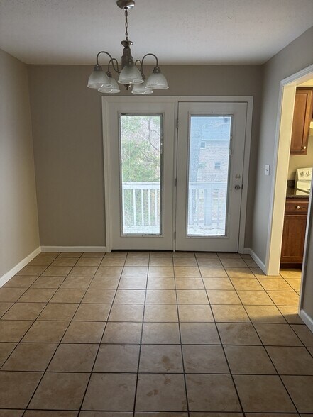 More Photos Of 944-944 Chadwick Dr, Kingsport Apartments For Sale
