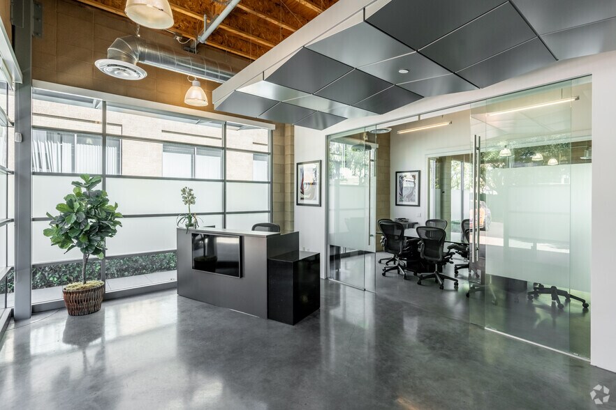 More Photos Of 9930 Irvine Center Dr, Irvine Loft Creative Space For Lease