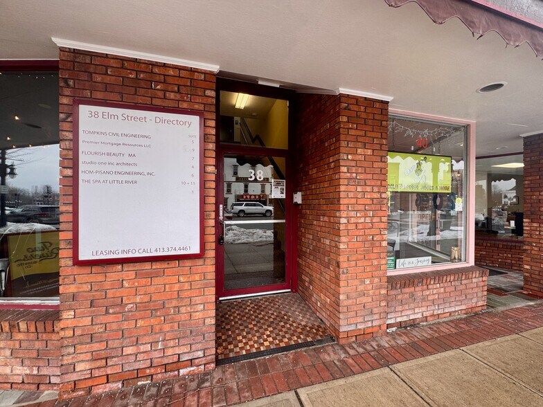 More Photos Of 38 Elm St, Westfield Storefront Retail Office For Lease