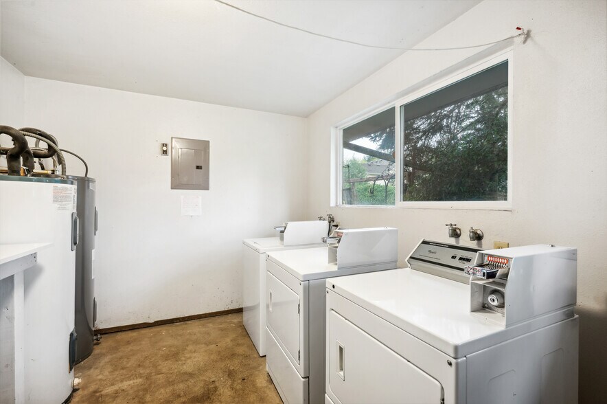 More Photos Of 1213 Cora St SE, Lacey Apartments For Sale
