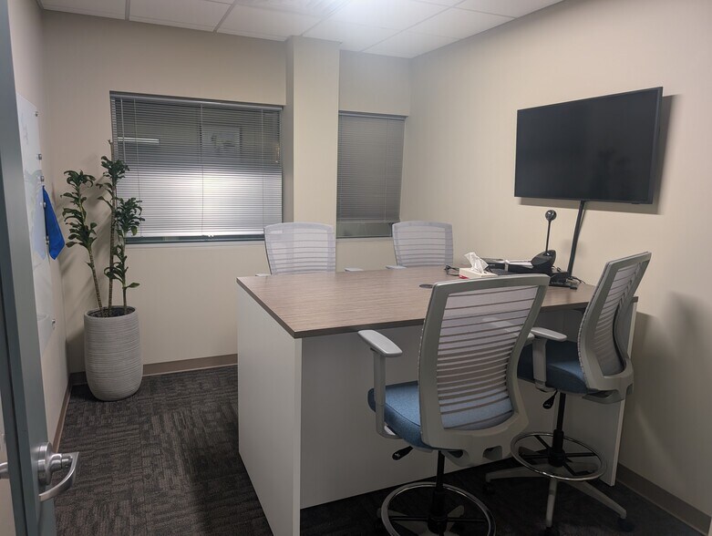 More Photos Of 2336 112th Ave, Holland Warehouse For Sale