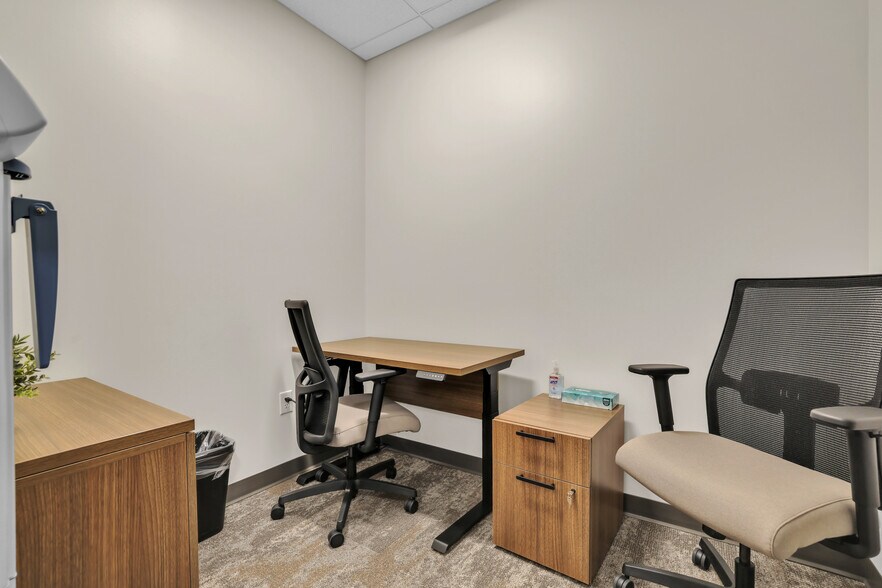More Photos Of 8701 Menchaca Rd, Austin Medical For Sale