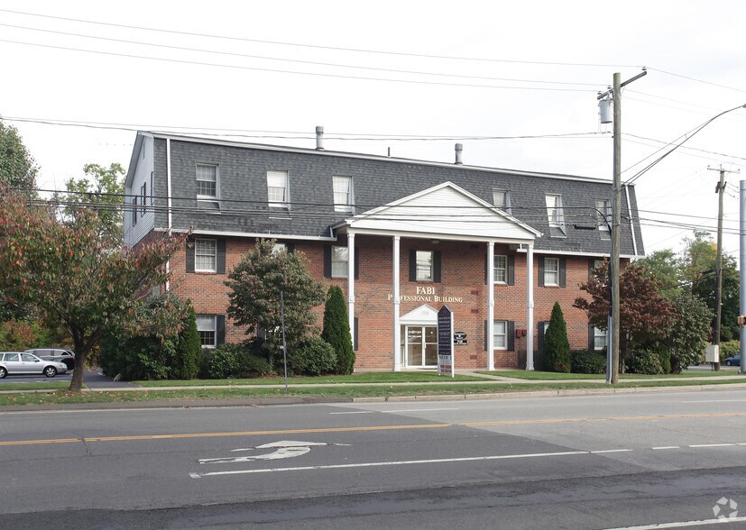 More Photos Of 344-350 Silas Deane Hwy, Wethersfield Medical For Lease