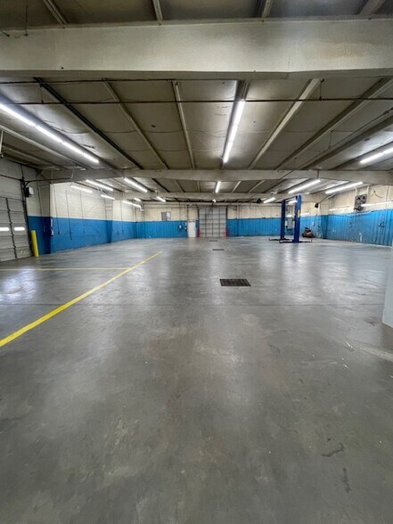 More Photos Of 630 Hampshire Dr, Gaffney Auto Dealership For Sale