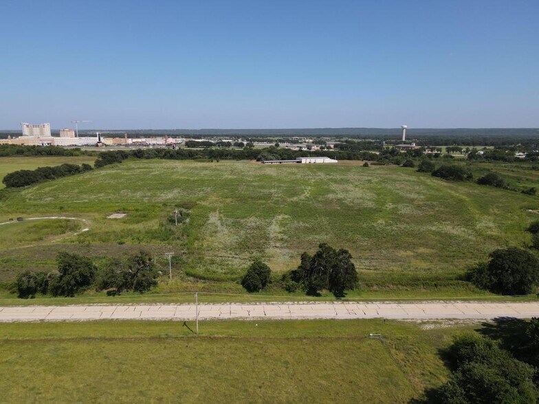 More Photos Of US-77, Thackerville Land For Sale