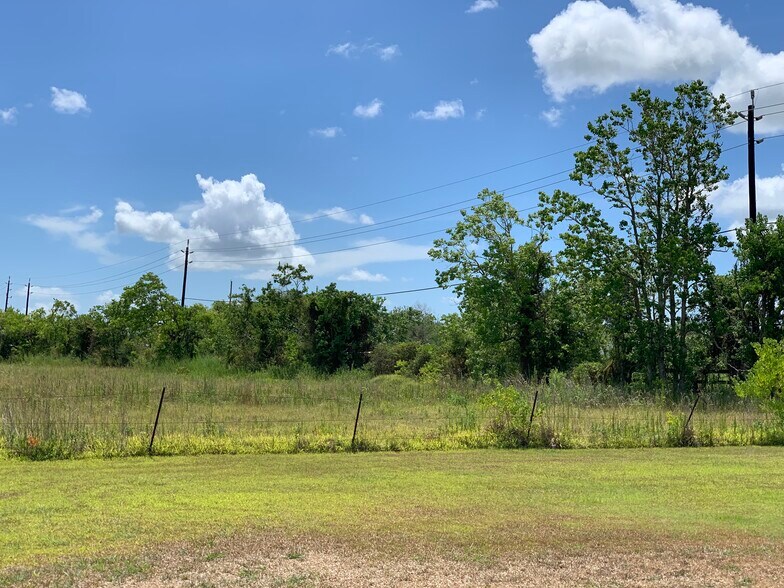 More Photos Of 11550 FM 1764, Santa Fe Land For Sale