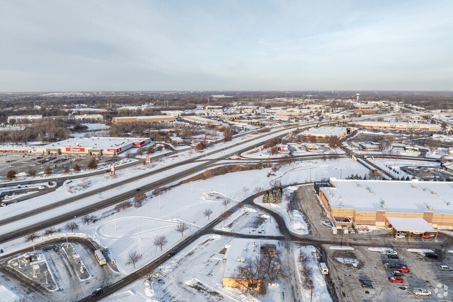 More Photos Of University Ave NE, Blaine Land For Lease
