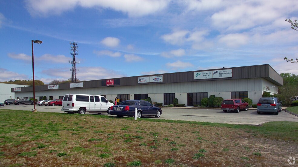 More Photos Of 8 Filko Ave, Swansea Light Manufacturing For Lease