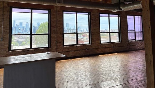 More Photos Of 2000 W Carroll Ave, Chicago Warehouse For Lease
