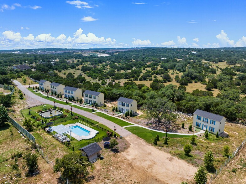 More Photos Of 1470 S Cranes Mill Rd, New Braunfels Lodge Meeting Hall For Sale