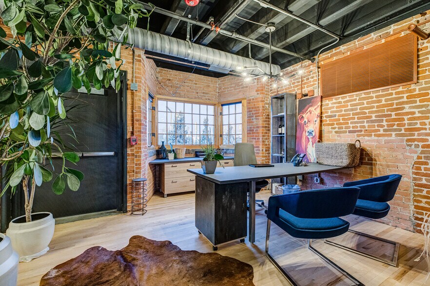 More Photos Of 621 S 17th St, Boise Office For Lease