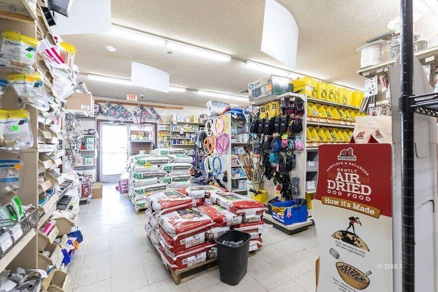 More Photos Of 6259 Hwy 178, Inyokern Freestanding For Sale