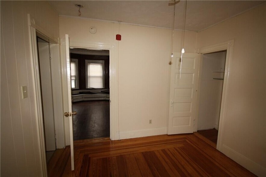 More Photos Of 41 Yale Ave, Providence Apartments For Sale