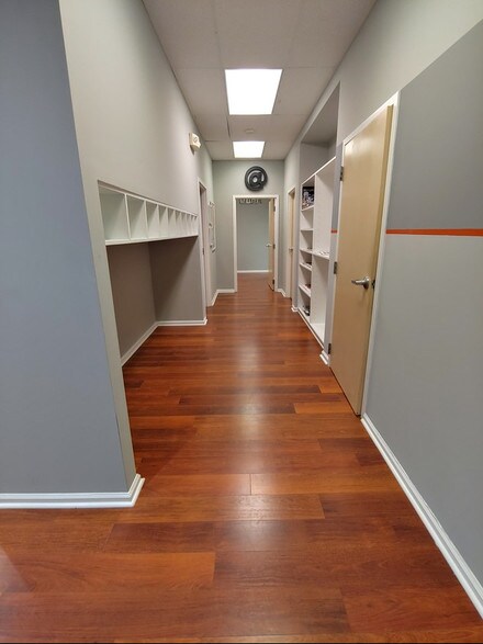 More Photos Of 4270 Piedmont Pky, Greensboro Office For Lease