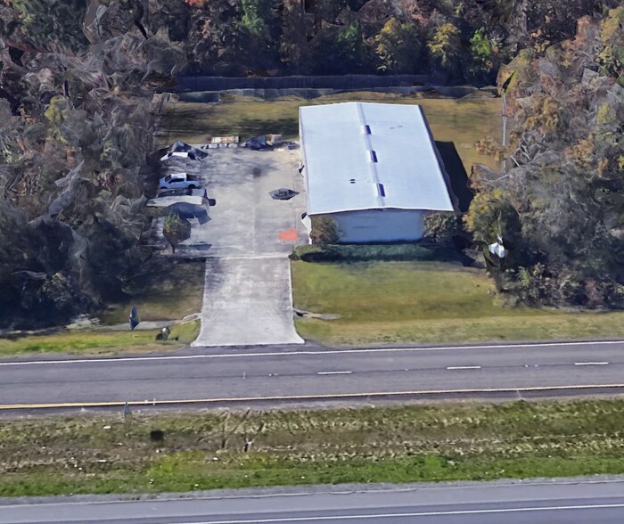 More Photos Of 8825 Eastex Fwy, Beaumont Warehouse For Lease