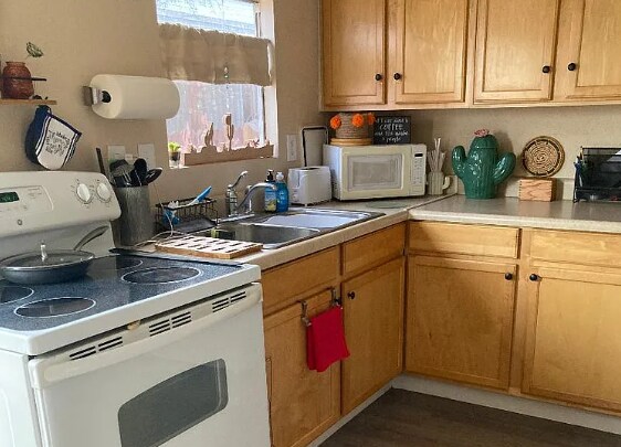 More Photos Of 1413 N Columbus Blvd, Tucson Manufactured Housing Mobile Home Park For Sale