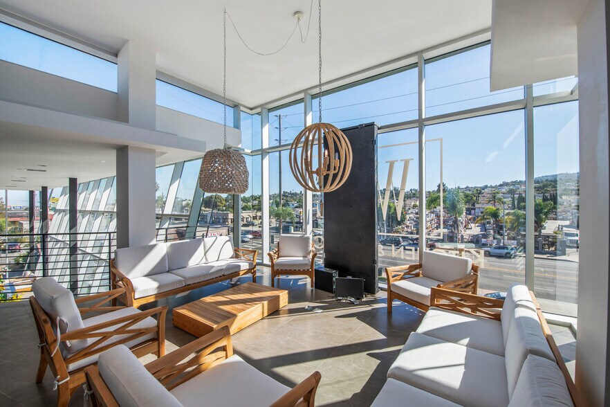 More Photos Of 2413 Pacific Coast Hwy, Lomita Freestanding For Lease