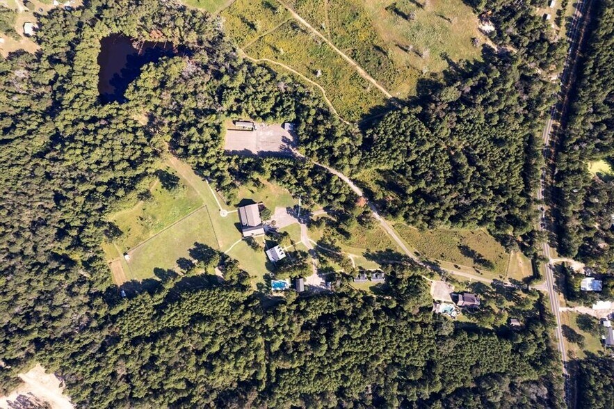 More Photos Of 3603 FM 1725 Rd, Willis Lodge Meeting Hall For Sale
