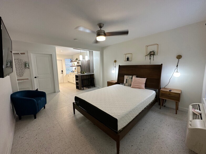 More Photos Of 351 NE 7th Ave, Delray Beach Apartments For Sale