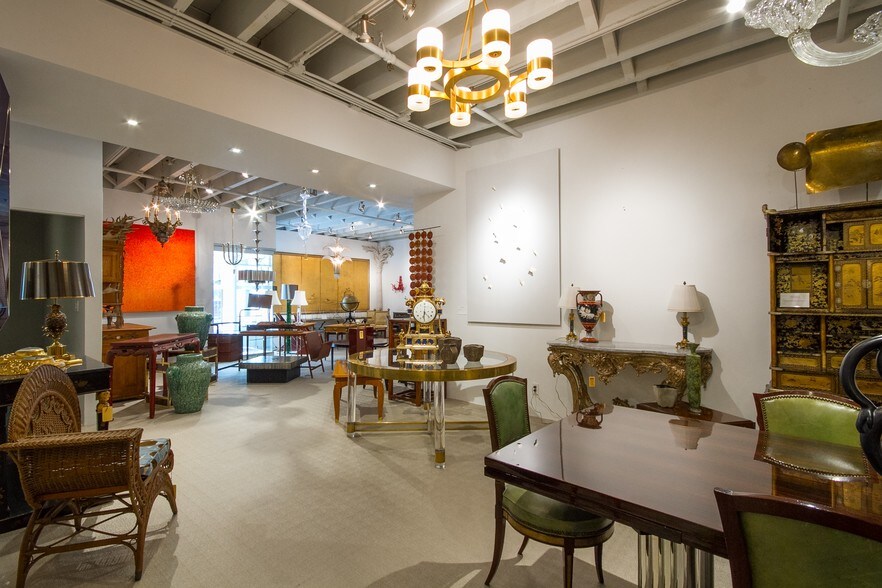 More Photos Of 306 E 61st St, New York Office For Lease