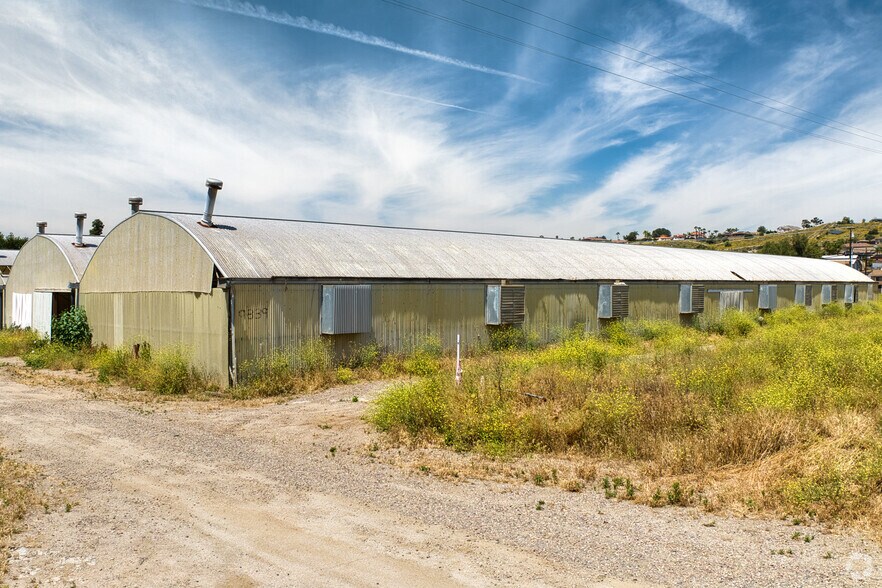 Primary Photo Of 9839 Blossom Valley Rd, El Cajon Warehouse For Lease