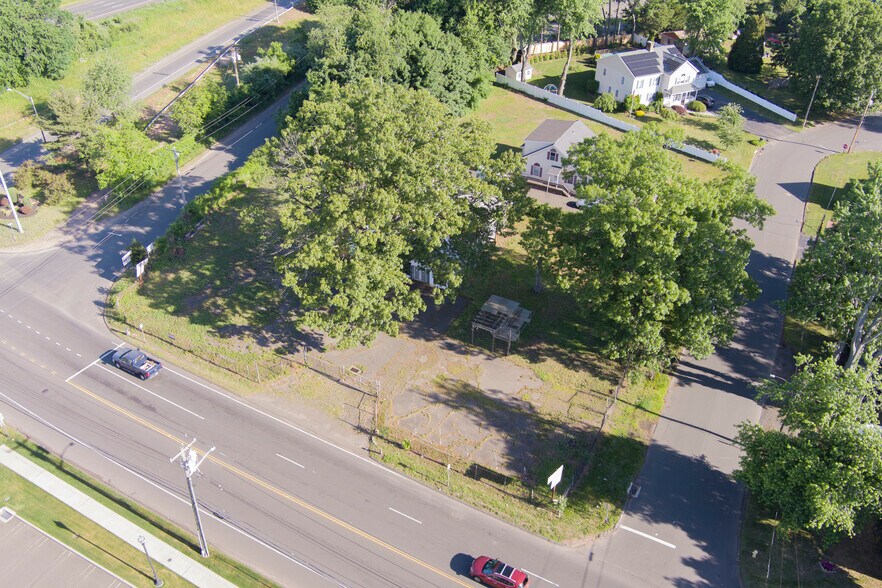 More Photos Of 11 Montowese Ave, North Haven Land For Lease