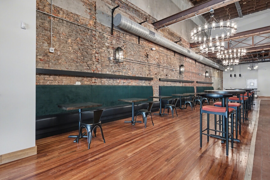 More Photos Of 123-125 Hay St, Fayetteville Storefront For Sale