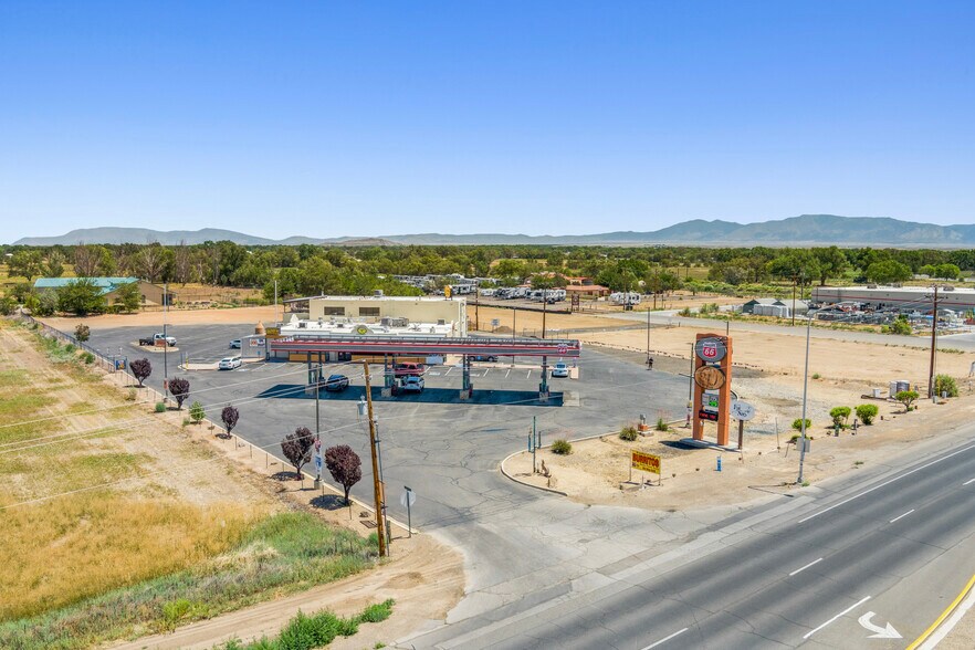 More Photos Of 51 I-25-byp Rd, Belen Convenience Store For Sale