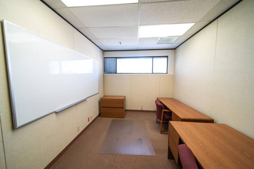 More Photos Of 1550 N Norma St, Ridgecrest Office For Lease