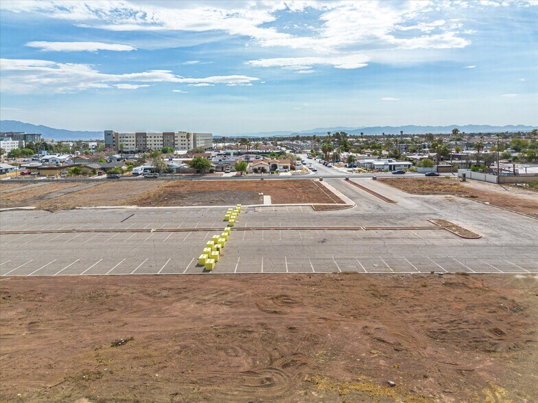 More Photos Of 851 E Tropicana Ave, Las Vegas Land For Sale