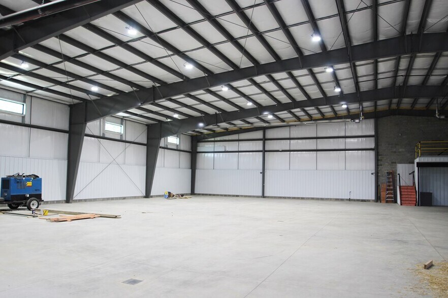 More Photos Of 1170 W Smith Rd, Medina Industrial For Lease