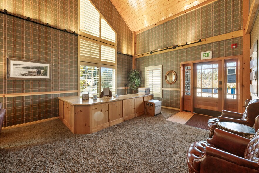 More Photos Of 42718 Moonridge Rd, Big Bear Lake Office For Sale