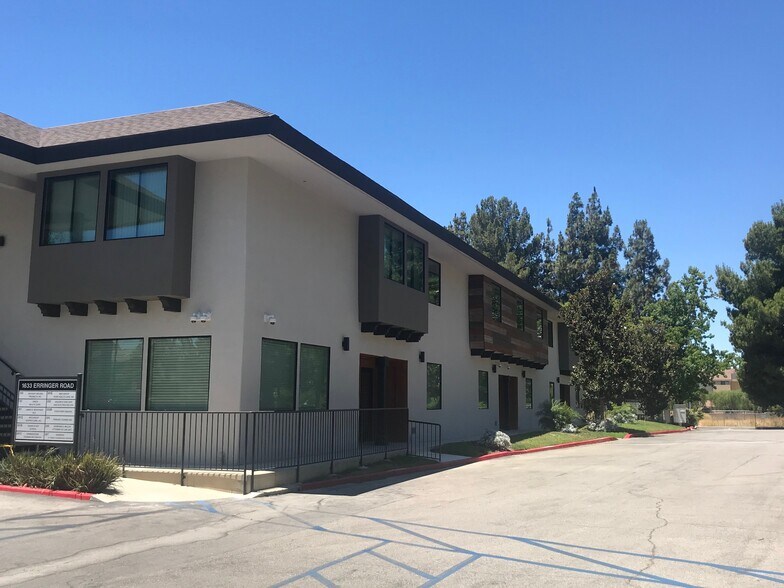 More Photos Of 1633 Erringer Rd, Simi Valley Medical For Lease