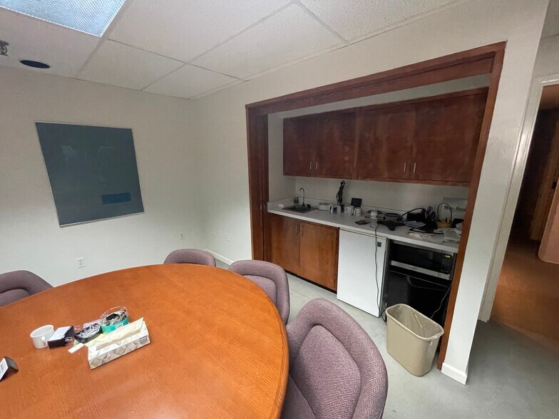 More Photos Of 18 W First St, Dayton Loft Creative Space For Sale