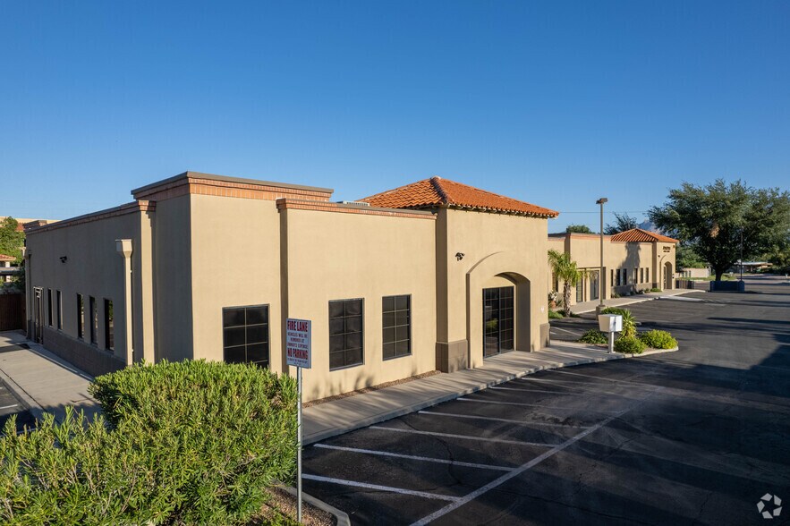 More Photos Of 5956 E Pima St, Tucson Medical For Sale