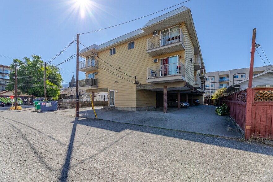 More Photos Of 157 Wade Av W, Penticton Apartments For Sale