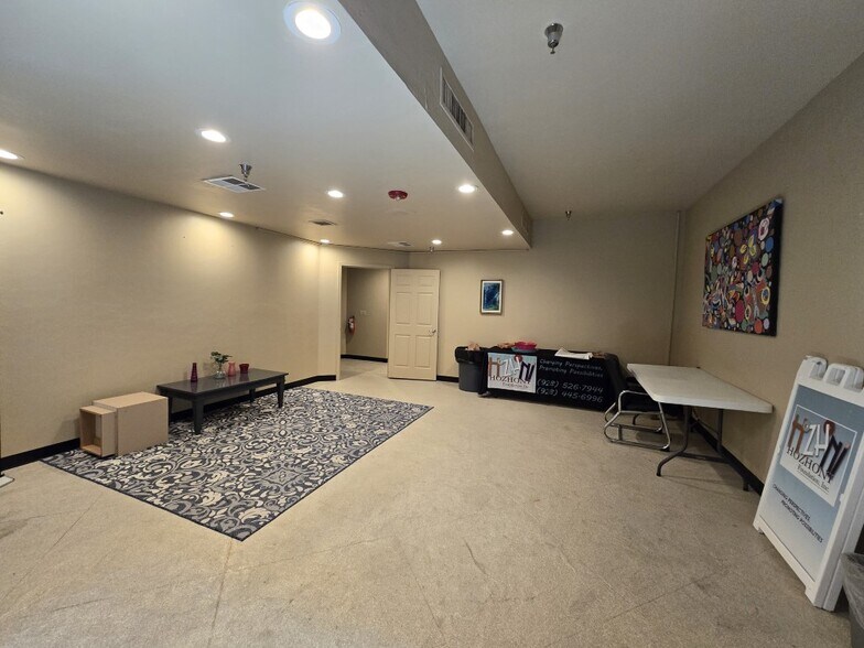 More Photos Of 195 Plaza Dr, Prescott Medical For Sale