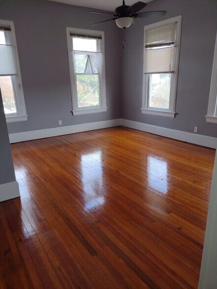 More Photos Of 635 Orange St, Macon-Bibb Apartments For Sale