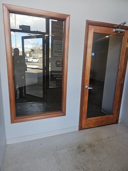 More Photos Of 2383 S Main St, Akron Unknown For Lease