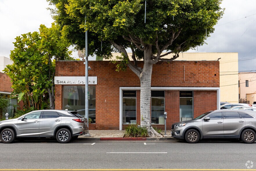 More Photos Of 127-131 N Robertson Blvd, Beverly Hills Storefront Retail Office For Lease