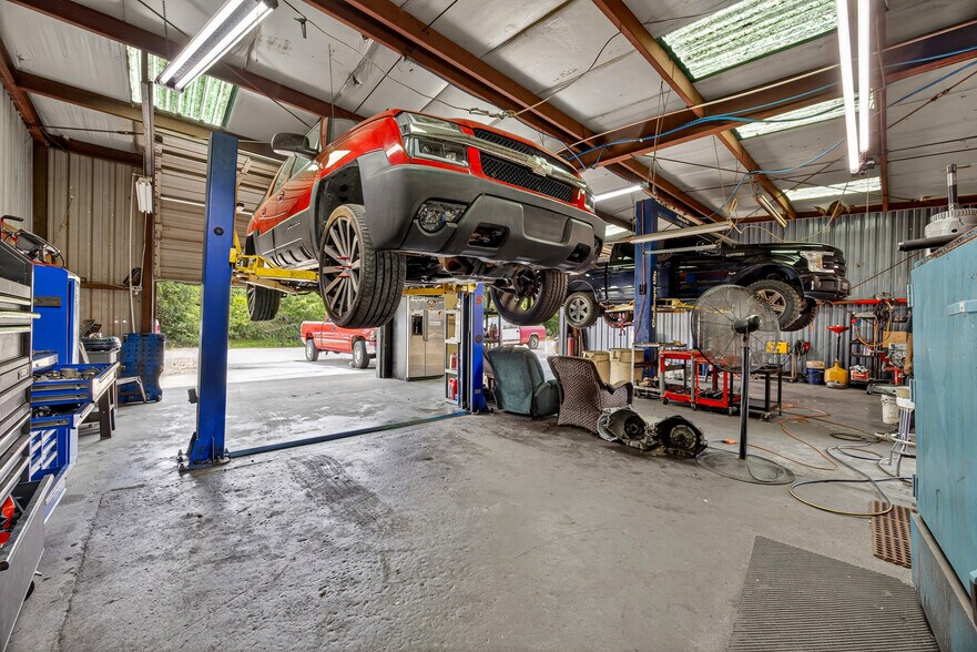 More Photos Of 1347 Edgefield Hwy, Aiken Industrial For Sale