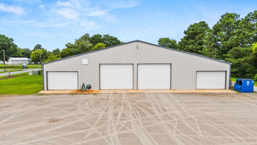 More Photos Of 7968 Libertytown Rd, Berlin Industrial For Sale